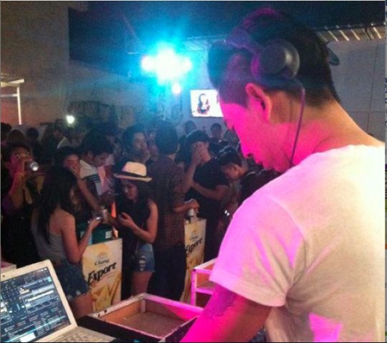 DJ/พิธีกร