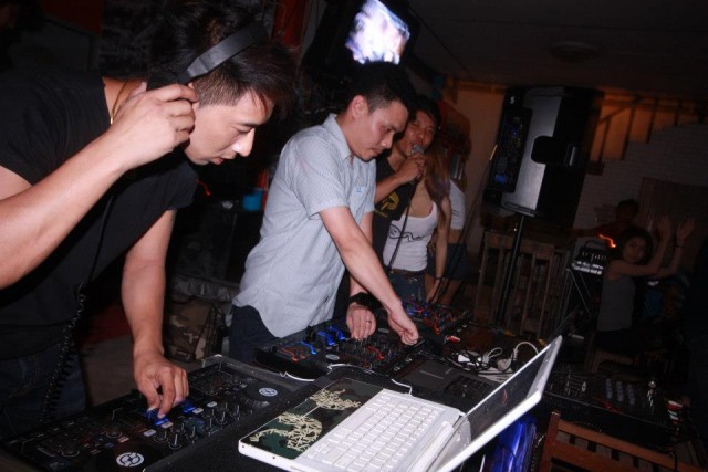DJ/พิธีกร